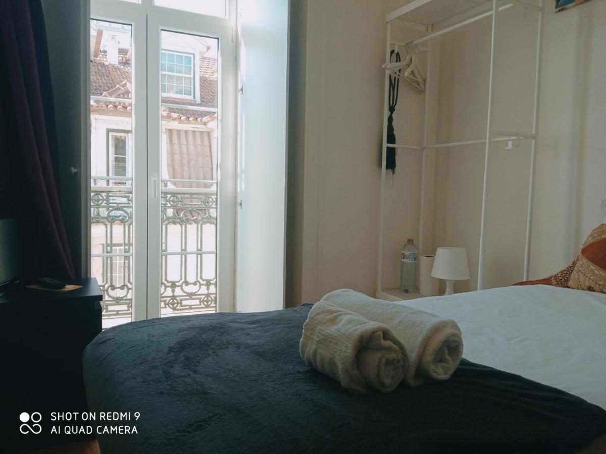 Chiado Happy Rooms Lisboa Екстериор снимка